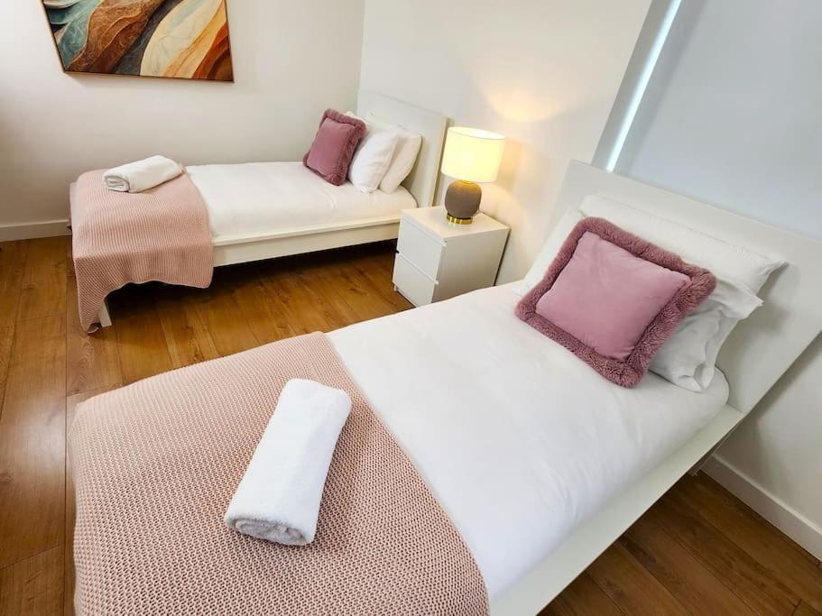 Hutchcomb Villa, 4 Bed Luxury House,Oxford+Parking Kültér fotó