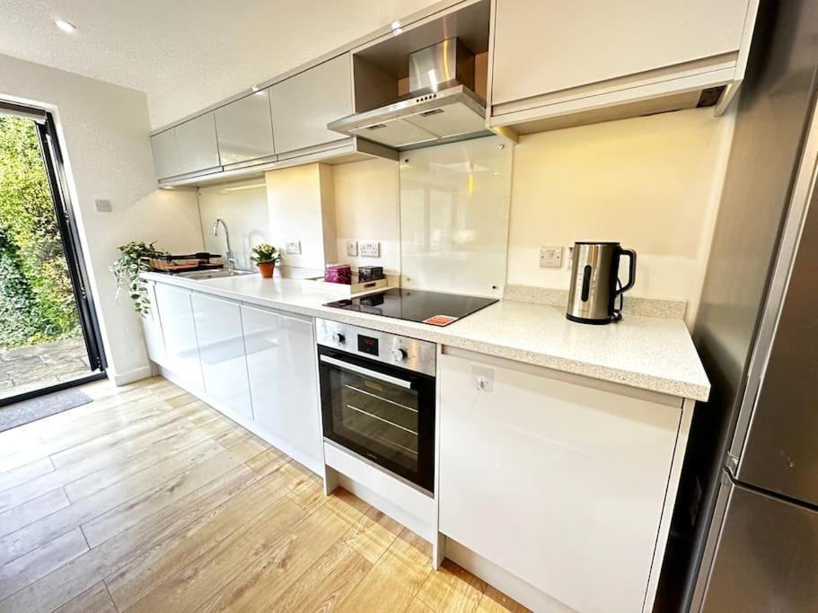 Hutchcomb Villa, 4 Bed Luxury House,Oxford+Parking Kültér fotó