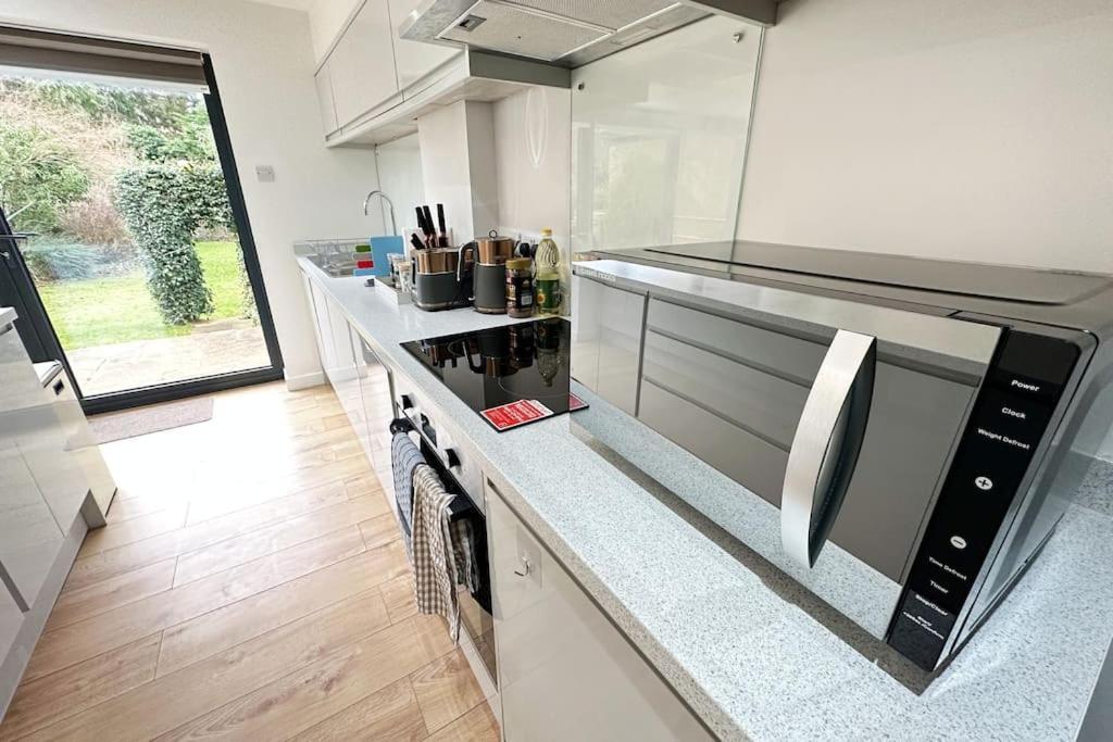 Hutchcomb Villa, 4 Bed Luxury House,Oxford+Parking Kültér fotó